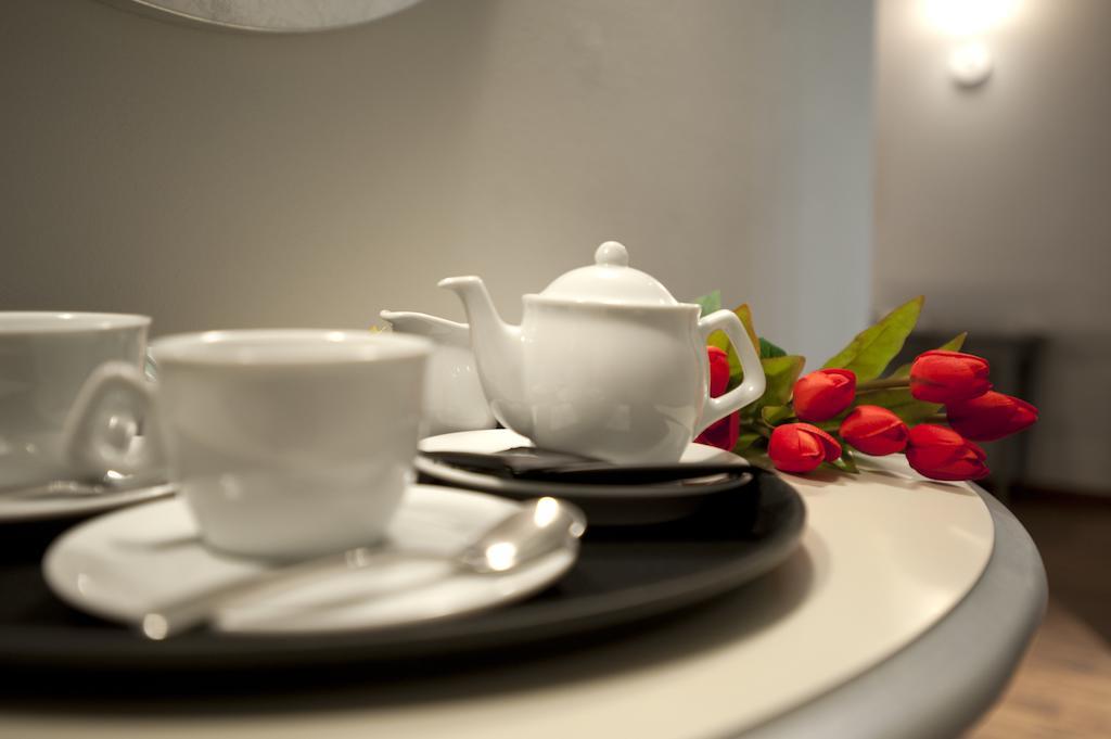 Bed and Breakfast Vinoteca La Sacrestia Alba  Pokój zdjęcie