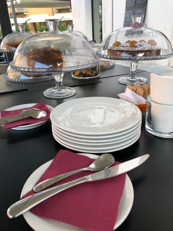 Bed and Breakfast Vinoteca La Sacrestia Alba  Zewnętrze zdjęcie
