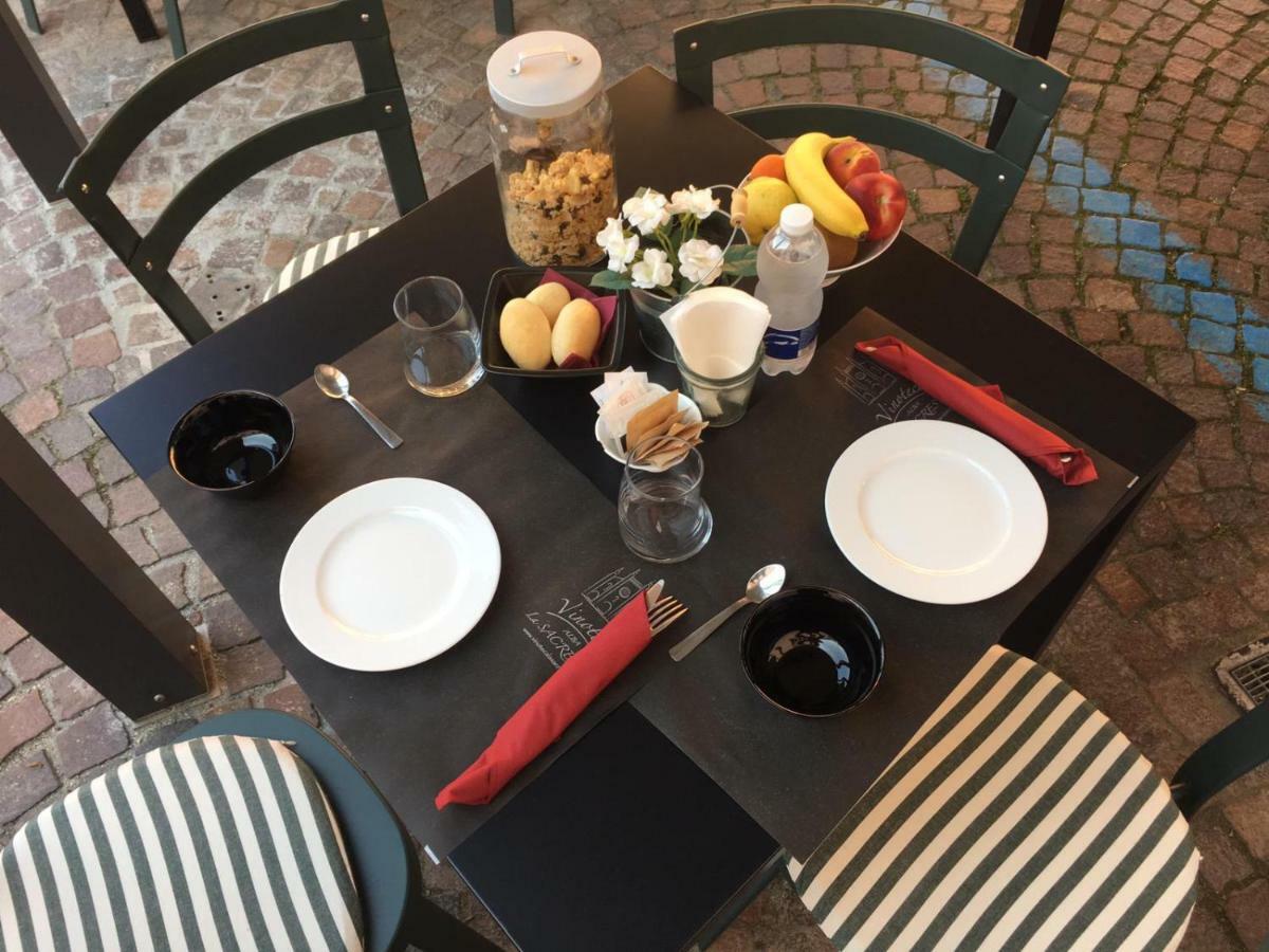 Bed and Breakfast Vinoteca La Sacrestia Alba  Zewnętrze zdjęcie